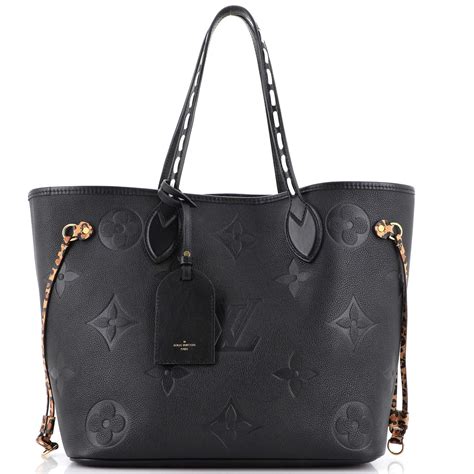 LOUIS VUITTON Monogram Giant Wild At Heart 